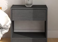 Chic Grey Pinewood 1 Drawer Bedside Table2